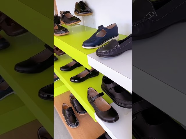 Vídeo relacionado con Zapatos de para niños, zapatos de para cosplay, zapatillas de para fotomatón, para espectáculos escolares, eventos temáticos