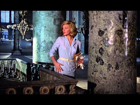 Red grant kills foreign agent -From russia with love 1963