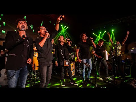 Los Auténticos Decadentes   El Gran señor ft Los Nocheros