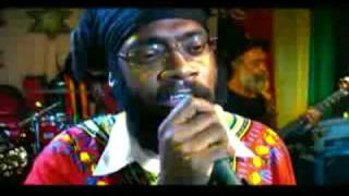 Lion Paw - Official Video www.jah-reggae.com
