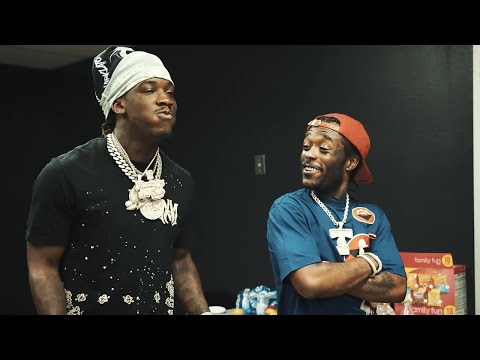 Lil Uzi Vert Tells Hotboii He'll Skydive With No Parachute! “Throw In The Towel" BTS Part 2