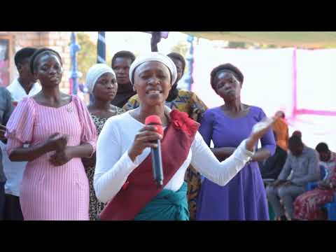 NILIKUWA MSAFIRI BORA || BY NAMSIFU ELISA LIVE PERFORMANCE AT IFUNDA CAMP MEETING 2023 -IRINGA
