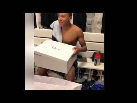 Thiago Silva brought TEAMMATE Mbappe a early birthday gift!!