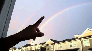 Double rainbow: Vancouver Canucks beat Chicago Blackhawks