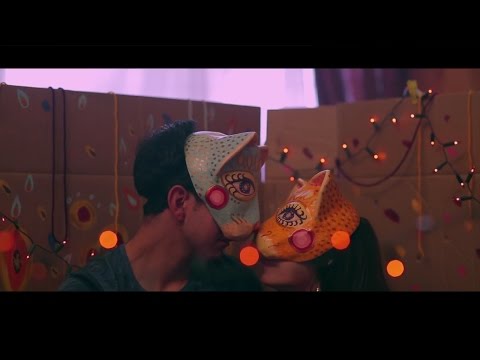 Dulce y Agraz - Me reparto en ti (Video Oficial)