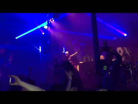 OSTBLOCKSCHLAMPEN @ Liquid Sunday #11 2015 "sitdown"