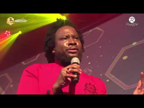 Pastor Sonnie badu powerful Ministration Of #BeyondMe by Yadah @ RockHill Church