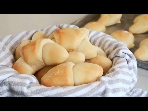Homemade Crescent Rolls | The Carefree Kitchen