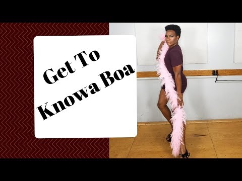 "Get To Knowa Boa!"  Feather Boa Tutorial by Delandis