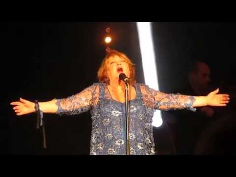 Věra Špinarová Jednoho dne se vrátíš (koncert Lucerna 10. 12. 2014)