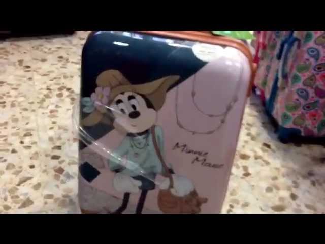 Vídeo relacionado con Disney Minnie Diva Maleta de Cabina Multicolor 38x55x20 cms Rígida ABS Cierre de combinación Lateral 34L 2 kgs 4 Ruedas Dobles Equipaje de Mano