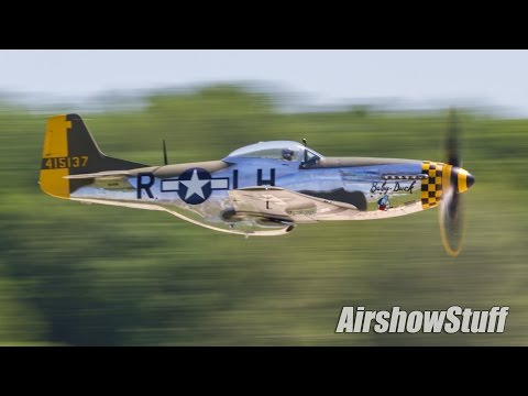 P-51 Mustang Aerobatics (Sunday) - Spirit of St Louis Airshow 2016
