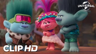 Universal Pictures TROLLS 3: TODOS JUNTOS - Poppy reacciona al enterarse anuncio