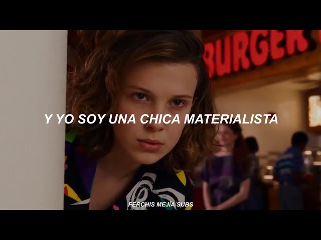 Vídeo relacionado con Mujer Stranger Things Christmas Pattern Saludos Starcourt Mall Camiseta Cuello V