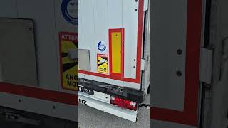 Schmitz Cargobull VARIOS smart board from Germany 22.5' lifted roof curtain side semi-trailer | Image 4 - Autoline