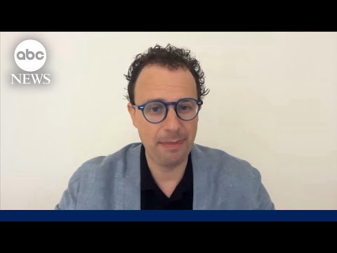 Anthropic's CEO raises concerns over rapidly developing AI technology
