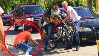 ¡La Broma de La Cuerda Invisible!