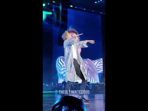 181006 Trivia: Love Namjoon @ BTS 방탄소년단 Love Yourself Tour in Citi Field NYC Fancam 직캠