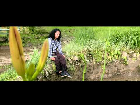 Sundar Sansar by Samrit Lwagun (Beautiful World)