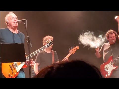 Ween - "Frank" Live at The Met, Philadelphia, PA 12/10/21