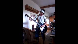 Hunting Bears - Radiohead - acoustic bass cover