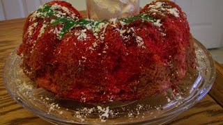 preview picture of video 'Red Angel Food Holiday Cake by 3 yr. old Sabrina'