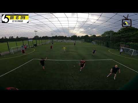 Brian Munich vs Dynamo Windmills - Southwick Leisure Centre, Thurs - Season 7 - Week 2 - 16.06.2022
