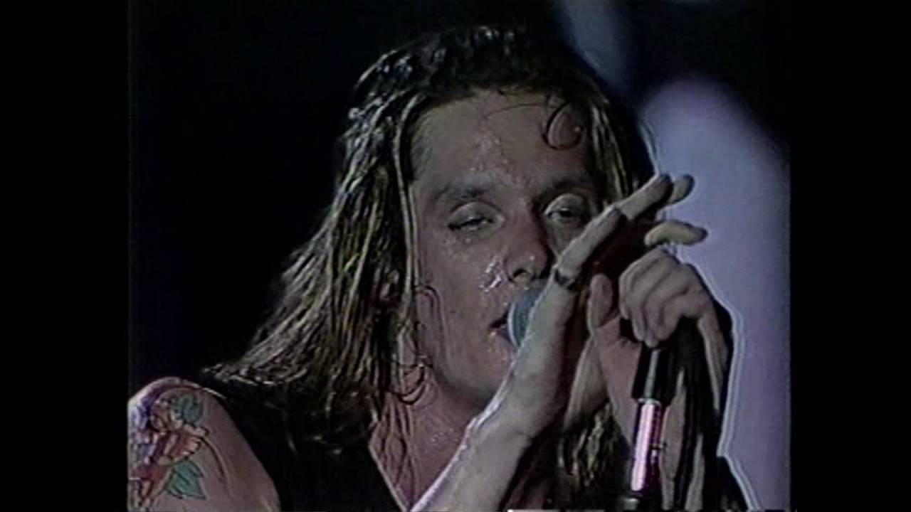 Skid Row - Wasted Time - Live In Rio de Janeiro, Brazil - 1992 - YouTube