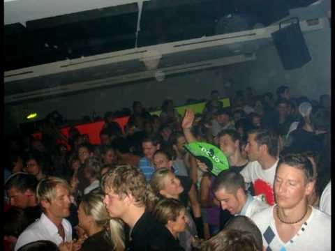 download lagu mp3 mp4 Giana Brotherz Back In The Days EP 2010, download mp3 Giana Brotherz Back In The Days EP 2010 free download, download mp3 Giana Brotherz Back In The Days EP 2010