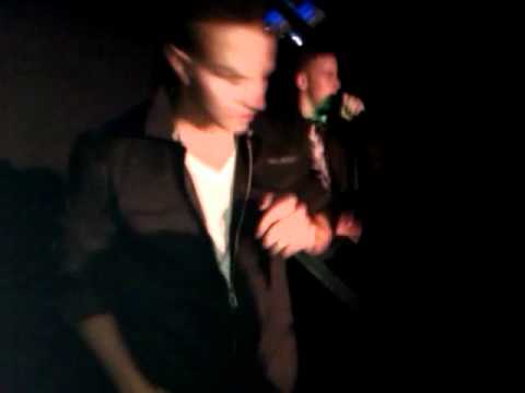 Jony y Raide en tarima