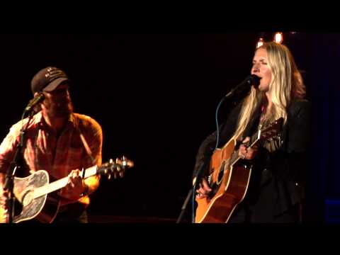 I'M SO LONESOME I COULD CRY/Holly Williams