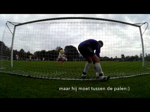 Goals en kansen eerste helft van Geinoord O14 tegen UVV van achter het doel met Go Pro Cam