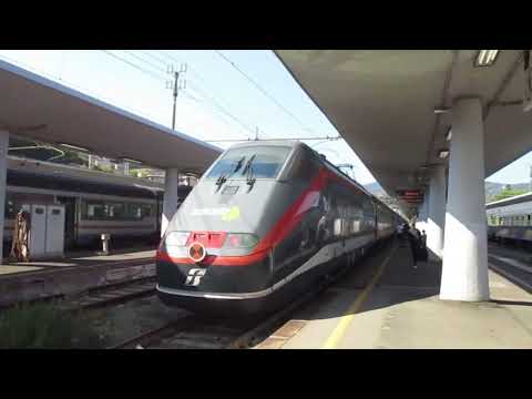 Intercity 635 alla stazione di Savona con locomotore E414 in livrea "THE OCEAN RACE"