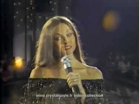 Crystal Gayle - don't it make my brown eyes blue