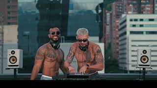 Download lagu UNA TARDE EN MEDELLÍN - POWERFUL B2B mp3