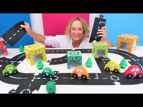Nicole baut für die kleinen Autos eine Straße - Spielzeug Video für Kinder