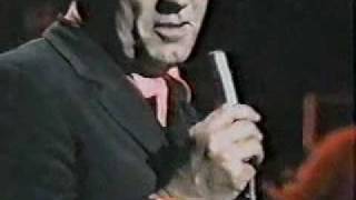 Robert Mitchum singing &quot;Little Old Wine Drinker Me&quot;