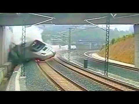 Así fue el momento del accidente de tren en Galicia I BBC Mundo