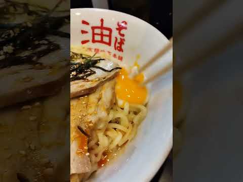 #Tokyo Gourmet #Gourmet #Abura Soba #Terror de arroz #Terror Meshi #Noodle Life #Fideos #Snack nocturno #Tienda especializada en Abura Soba #Video corto #Shinjuku Gourmet #susuru_tv