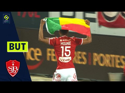 But Steve MOUNIE (27' pen - SB29) STADE BRESTOIS 29 - OLYMPIQUE LYONNAIS (2-1) 21/22