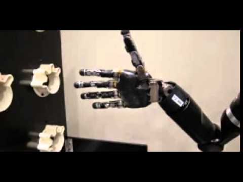 Thumbs-up for mind-controlled robotic arm (w/ Video)