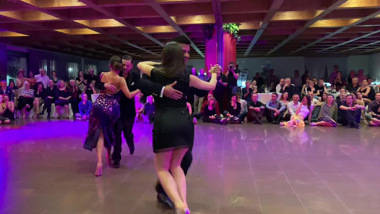 Sebastian Achaval y Yanina Quinones - Neri Piliu y Roxana Suarez Udine Tango Meeting 2019