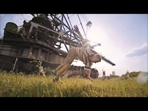 BeeKay Deep Feat. Elona - Shiver (BeeKay's DeepLuv Mix)