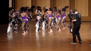 Dancing dolls vs purple diamonds-Fight