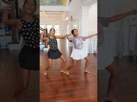 💃🏽 When I Dipped, You Dip 🎶