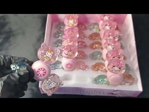 LIP GLOSS SPINNER 3 EM 1 COM GLITTER HELLO KITTY BOX COM 12 UN