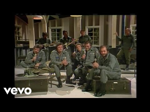 Johnny Cash, Startler Brothers - This Old House (Live)