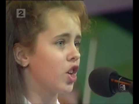 Dainų dainelė I Neringa Sinkevičiūtė "Žiogas" (2000)