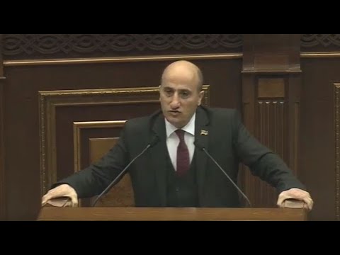 ՔՊ-ական պատգամավորը բխկաց ելույթի ընթացքում