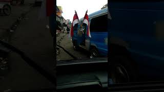 Download lagu Suasana Angkot Cikajang-Cigugur Ngetem Di Pasar Cikajang#shortsvideo mp3
